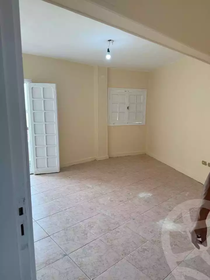 https://aqarmap.com.eg/ar/listing/5956879-for-sale-cairo-mokattam-lhdb-l-ly-shareaa-9