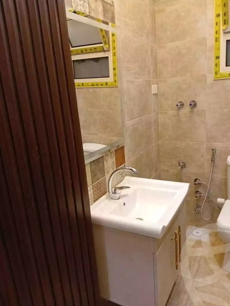 https://aqarmap.com.eg/en/listing/5957443-for-sale-alexandria-l-jmy-lbytsh-mahmoud-awad-st