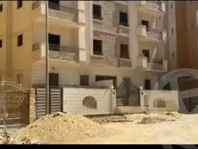 https://aqarmap.com.eg/en/listing/5856048-for-sale-cairo-hadayek-el-ahram-iskan-el-shabab-rd