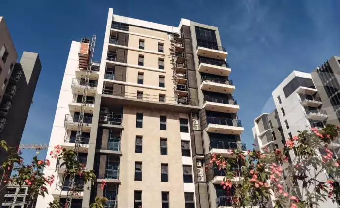 https://aqarmap.com.eg/en/listing/5960239-for-sale-cairo-el-sheikh-zayed-city-compounds-zyd-wr-llttwyr-park-towers-zed-el-sheikh-zayed-compound