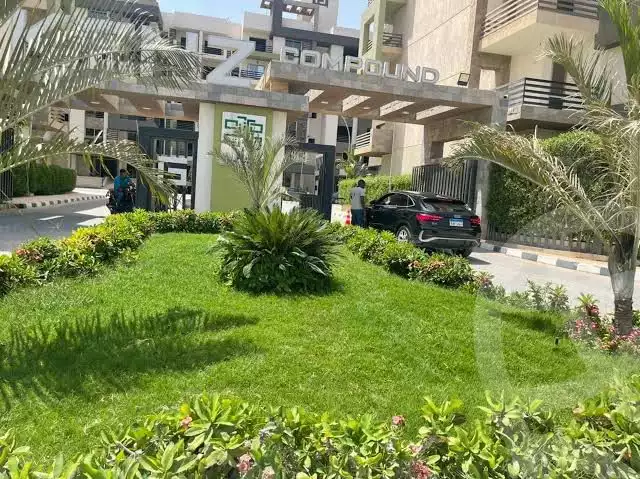 https://aqarmap.com.eg/en/listing/5960655-for-sale-cairo-6th-of-october-hadaeq-october-kmbwnd-fy-hdyq-ktwbr-kenz