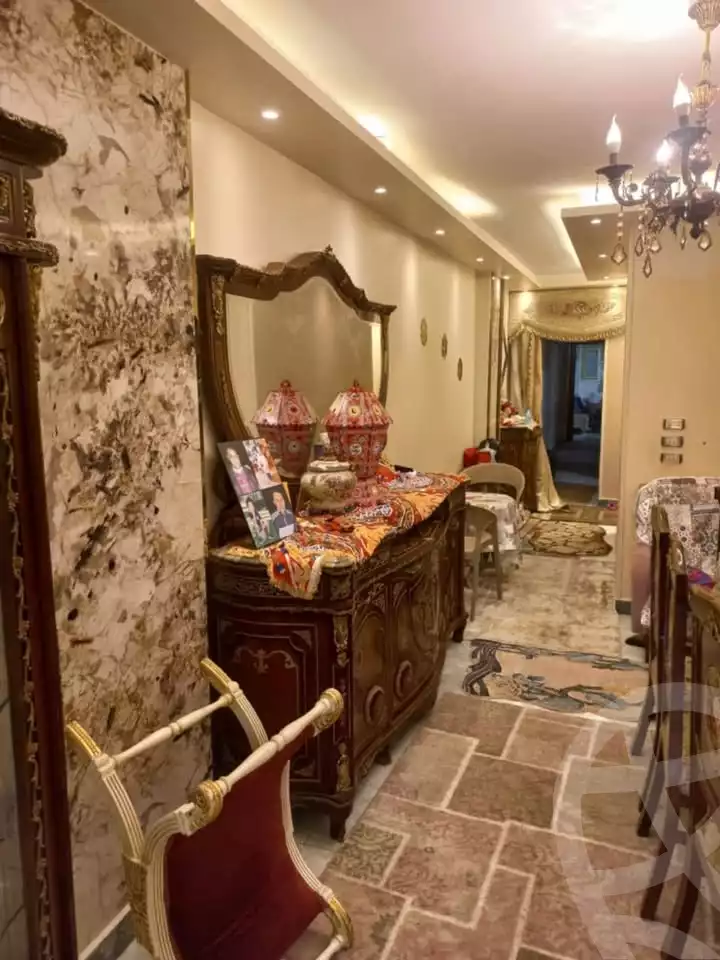 https://aqarmap.com.eg/ar/listing/5960842-for-sale-alexandria-camp-cesar-port-said-street