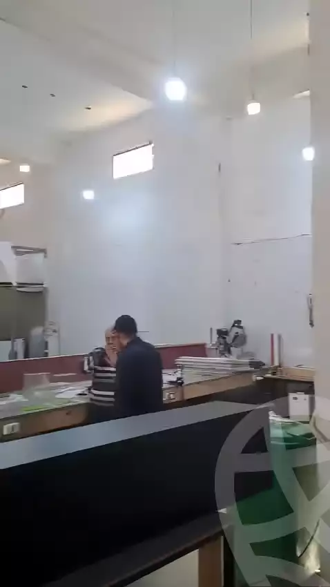 https://aqarmap.com.eg/ar/listing/5961177-for-sale-cairo-el-sheikh-zayed-city-alex-cairo-desert-road-smart-village-y-r-sy-byzns-brk-sfrykw-llstthmr-l-qry