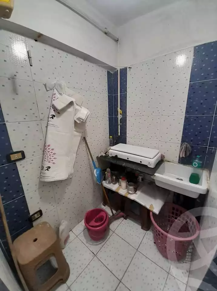 https://aqarmap.com.eg/en/listing/5961958-for-rent-alexandria-shds