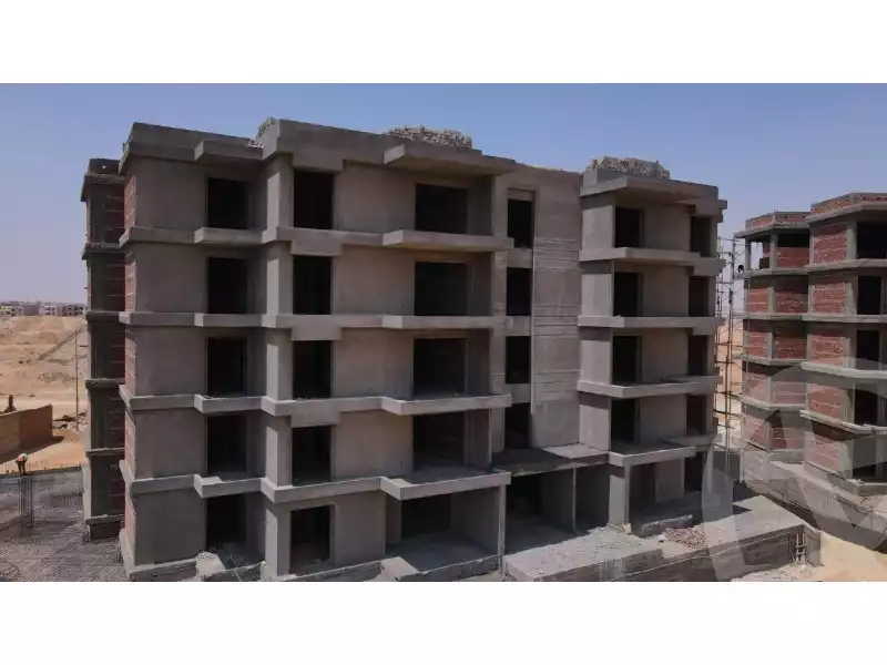 https://aqarmap.com.eg/en/listing/5964077-for-sale-cairo-6th-of-october-compounds-kmbwnd-jryn-6-mbny-drys