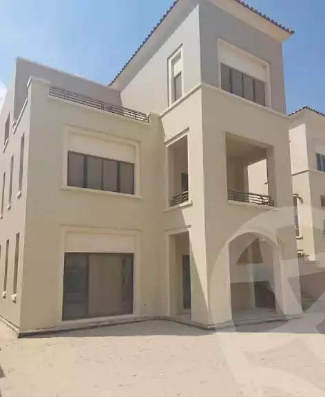 https://aqarmap.com.eg/ar/listing/5964141-for-sale-cairo-mokattam-compounds-uptown-cairo