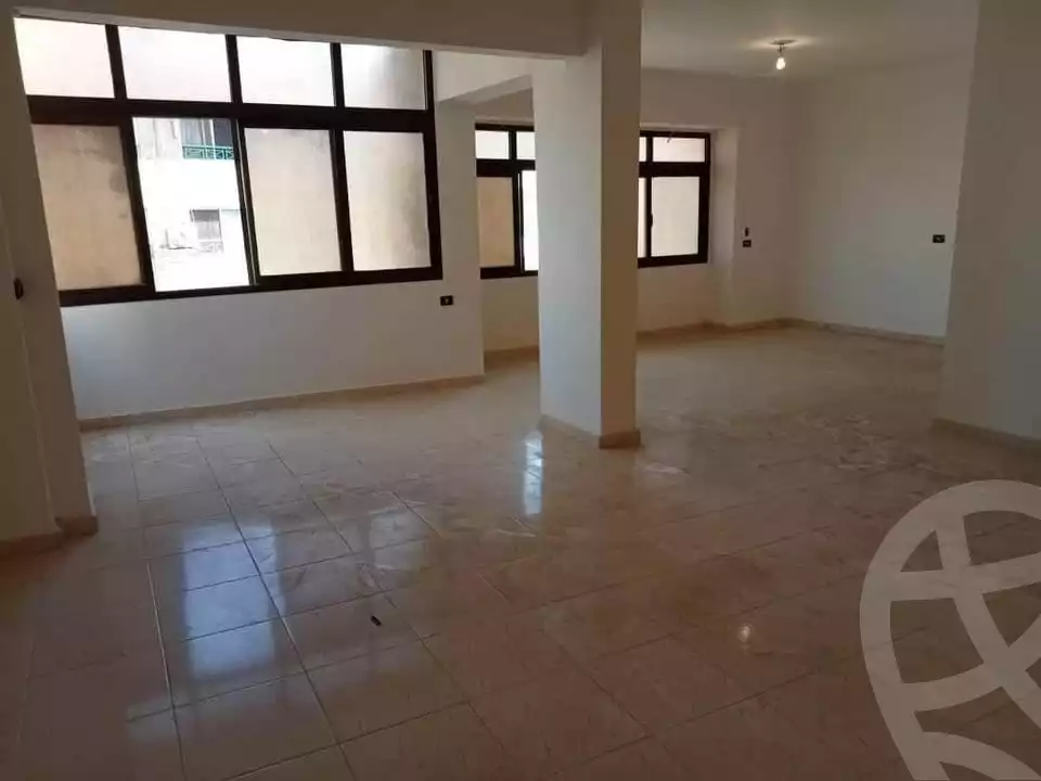 https://aqarmap.com.eg/ar/listing/5965221-for-sale-cairo-mokattam-lhdb-l-ly-diplomats-neighborhood