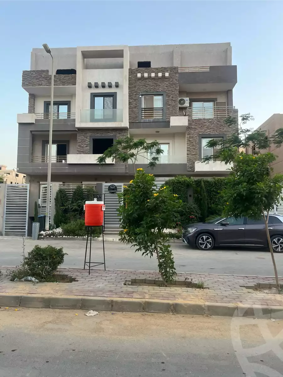 https://aqarmap.com.eg/en/listing/5965389-for-sale-cairo-new-cairo-el-kornfol-el-kornfol-7