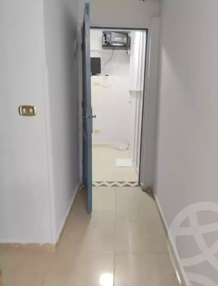 https://aqarmap.com.eg/ar/listing/5965633-for-rent-cairo-elnozha-mohammed-refaat-st
