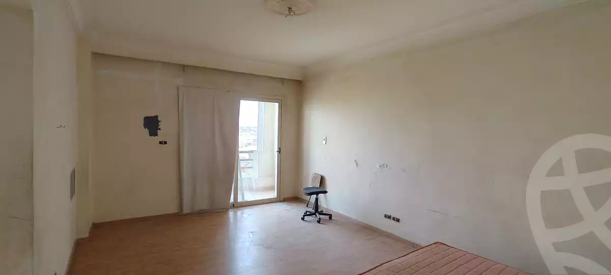https://aqarmap.com.eg/en/listing/5966319-for-sale-cairo-el-sheikh-zayed-city-compounds-zayed-2000