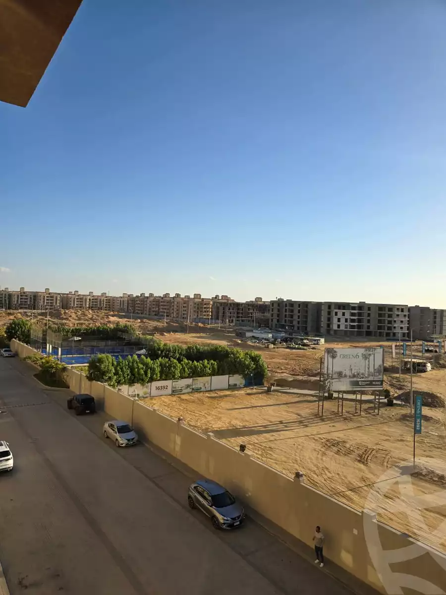 https://aqarmap.com.eg/ar/listing/5966945-for-sale-cairo-6th-of-october-compounds-green-5