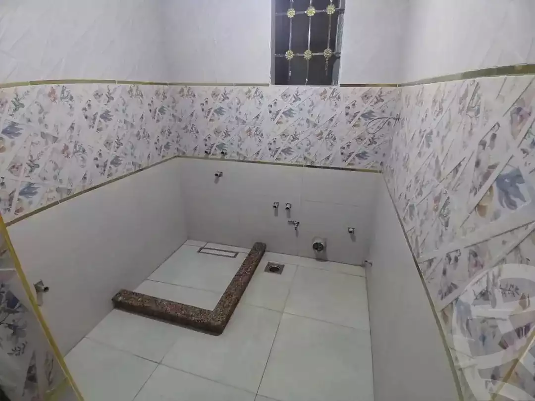 https://aqarmap.com.eg/en/listing/5967032-for-sale-cairo-madinat-el-salam-100-st