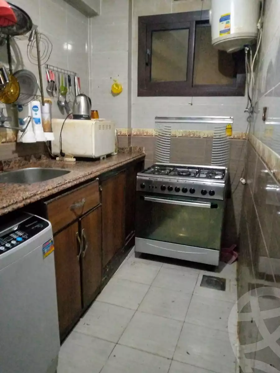 https://aqarmap.com.eg/en/listing/5968950-for-sale-alexandria-l-jmy-el-hanouvel