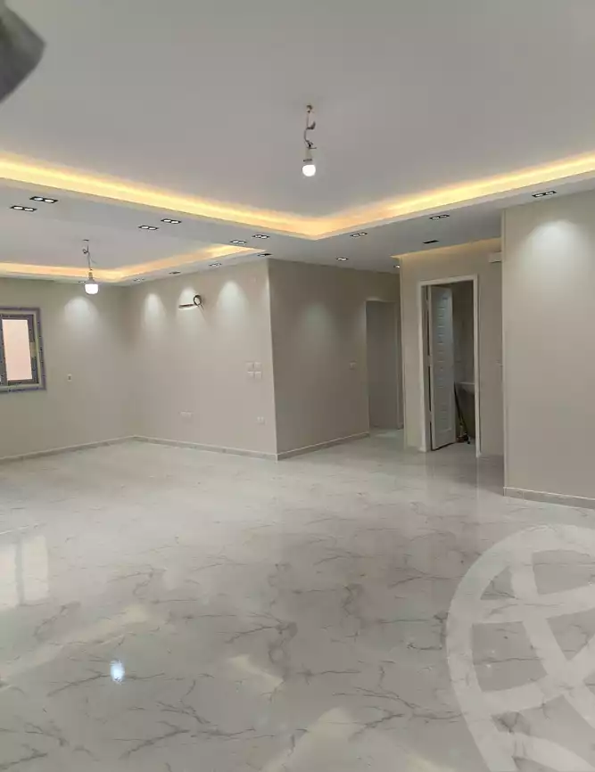 https://aqarmap.com.eg/ar/listing/5969512-for-rent-cairo-mokattam-lhdb-l-ly