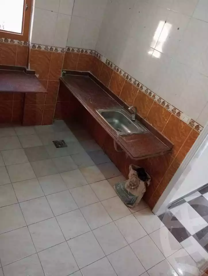 https://aqarmap.com.eg/en/listing/5969625-for-sale-alexandria-bahray-el-anfoshy-gaafar-st