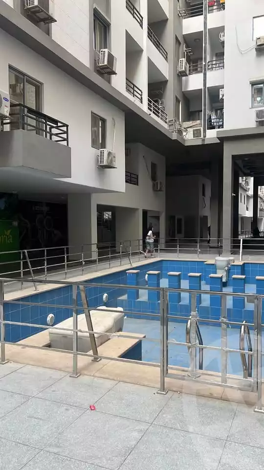 https://aqarmap.com.eg/en/listing/5969710-for-sale-cairo-mokattam-el-hadabah-el-wosta-compounds-vittoria-compound-seven-stars