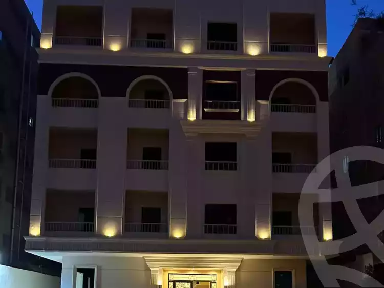 https://aqarmap.com.eg/en/listing/5970870-for-sale-cairo-mokattam-el-hadabah-el-wosta-7th-zone-abu-bakr-elsedeek-st
