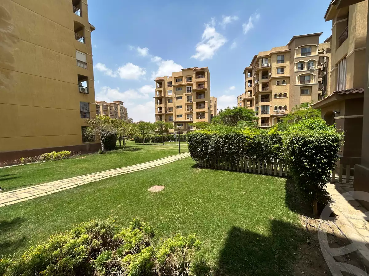 https://aqarmap.com.eg/ar/listing/5971101-for-sale-cairo-new-cairo-madinaty-first-zone-buildings-madinaty-road