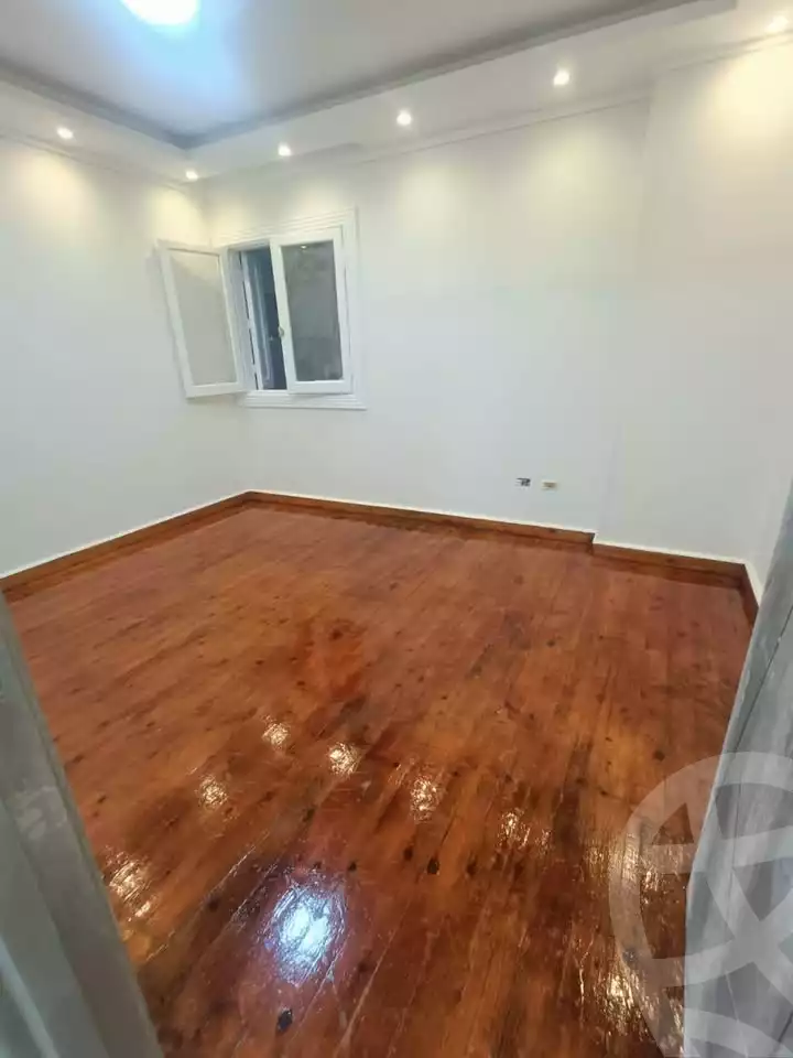 https://aqarmap.com.eg/en/listing/5971433-for-sale-alexandria-bolekly