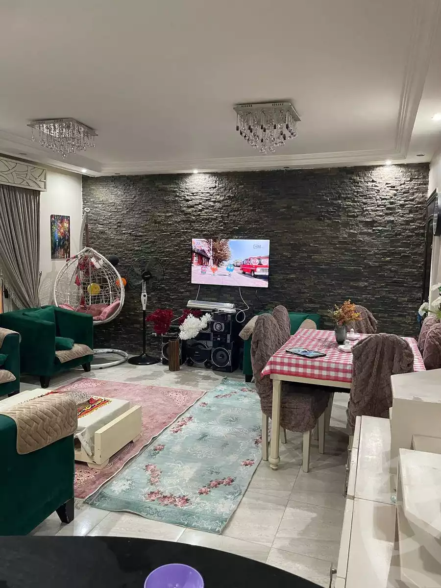 https://aqarmap.com.eg/en/listing/5972219-for-sale-cairo-mokattam-el-hadabah-el-wosta-el-mantaqa-el-olaa-baron-school-street
