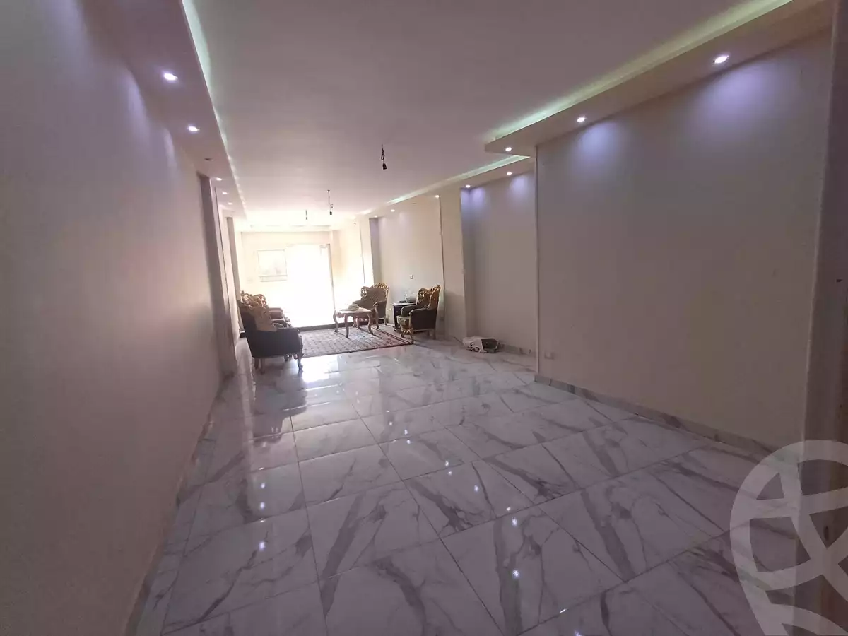 https://aqarmap.com.eg/ar/listing/5972374-for-sale-cairo-mokattam-lhdb-l-ly-manteqt-ganob-s