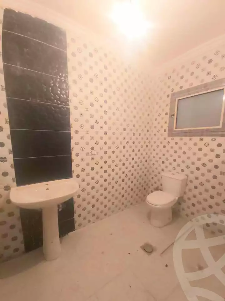 https://aqarmap.com.eg/ar/listing/5972384-for-sale-alexandria-zezenia