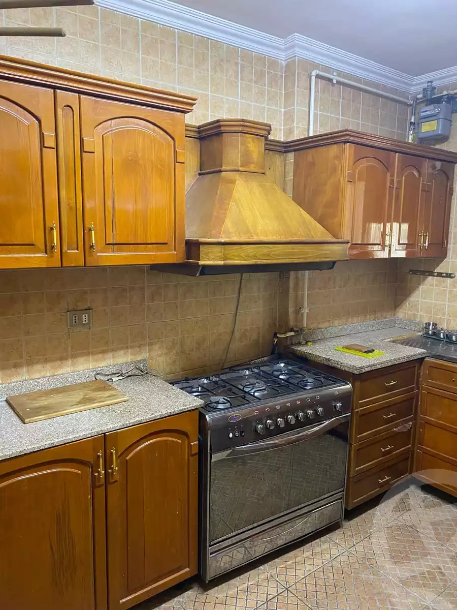 https://aqarmap.com.eg/en/listing/5972475-for-rent-cairo-mokattam-lhdb-l-ly-shareaa-9
