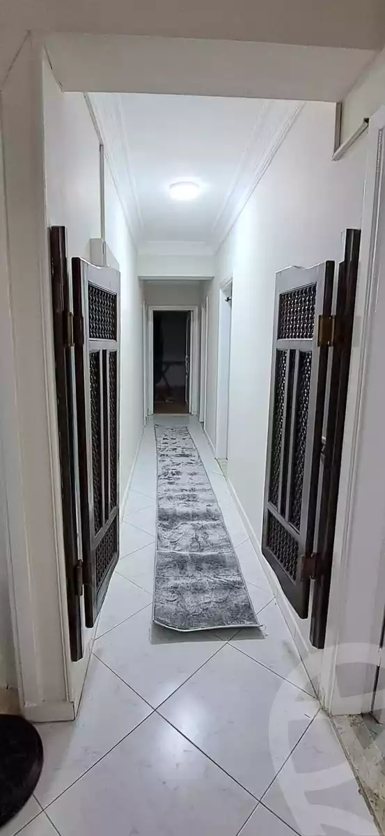 https://aqarmap.com.eg/en/listing/5972570-for-sale-cairo-el-maadi-degla-street-200