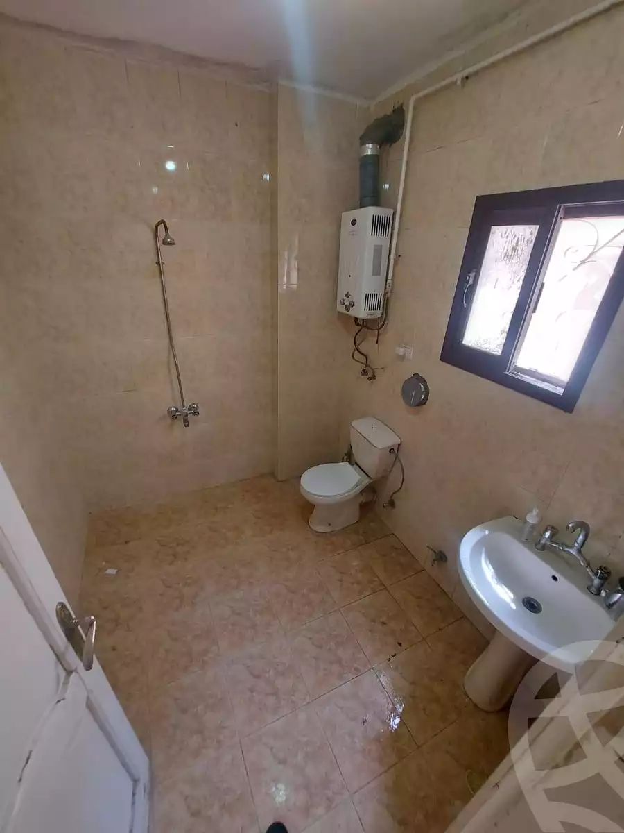 https://aqarmap.com.eg/ar/listing/5973002-for-sale-cairo-helwan-helwan-el-sharkeya-ismael-kamel-st