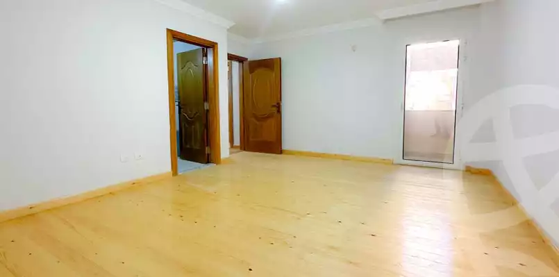 https://aqarmap.com.eg/en/listing/5973191-for-sale-alexandria-sporting-abou-quer-st