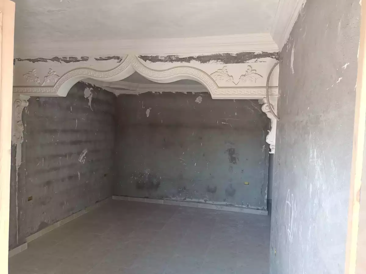 https://aqarmap.com.eg/ar/listing/5973438-for-sale-alexandria-mntq-fr-y-blskndry-el-awayed
