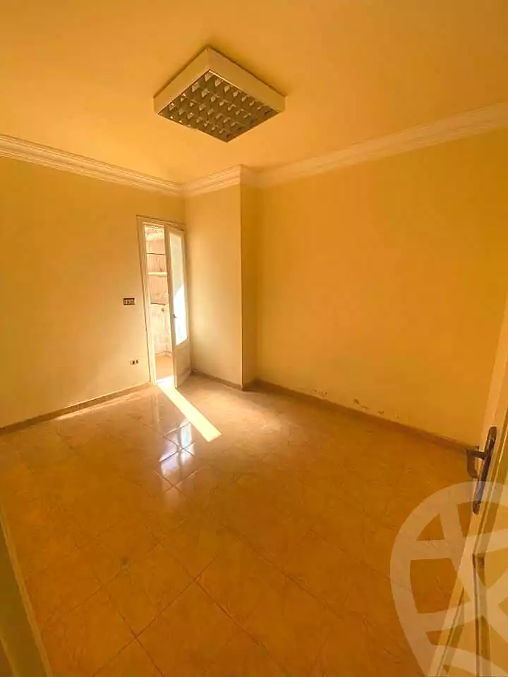https://aqarmap.com.eg/ar/listing/5973709-for-sale-alexandria-bolekly
