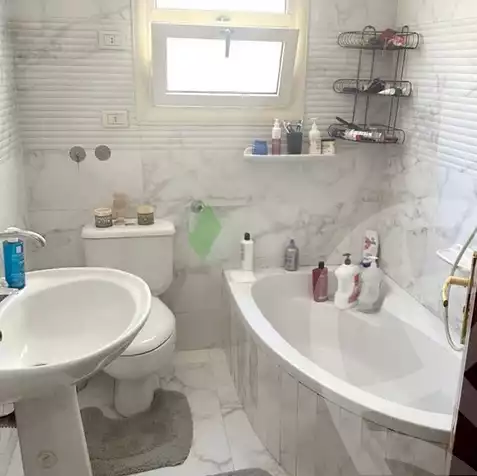 https://aqarmap.com.eg/en/listing/5975024-for-sale-alexandria-ganaklis