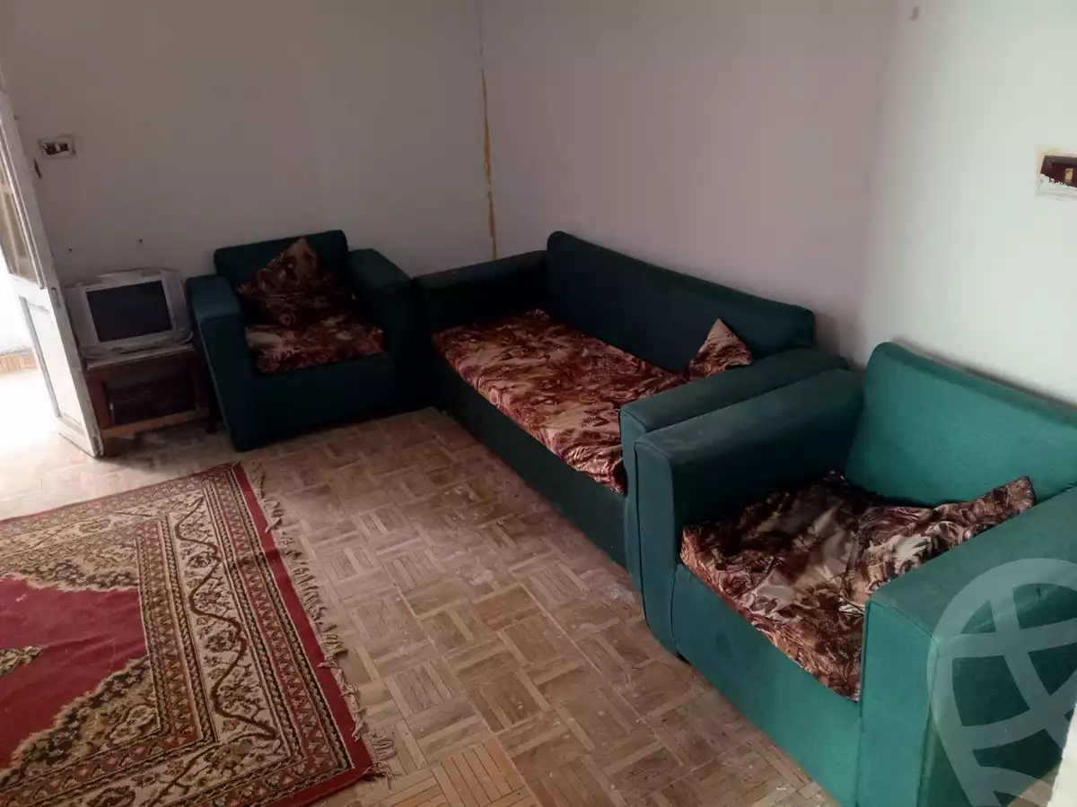 https://aqarmap.com.eg/en/listing/5977544-for-rent-cairo-kirdasah-saft-el-laban-el-madbah-st
