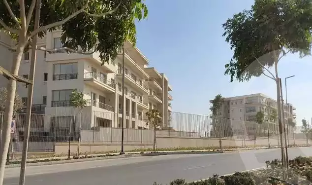 https://aqarmap.com.eg/en/listing/5978150-for-rent-cairo-mokattam-compounds-uptown-cairo