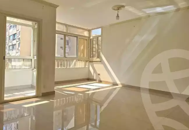 https://aqarmap.com.eg/en/listing/5978973-for-sale-alexandria-smouha-taawenyat-smouha