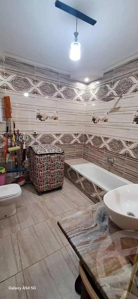 https://aqarmap.com.eg/ar/listing/5979573-for-sale-cairo-helwan-hadayek-helwan-el-khashab-canal
