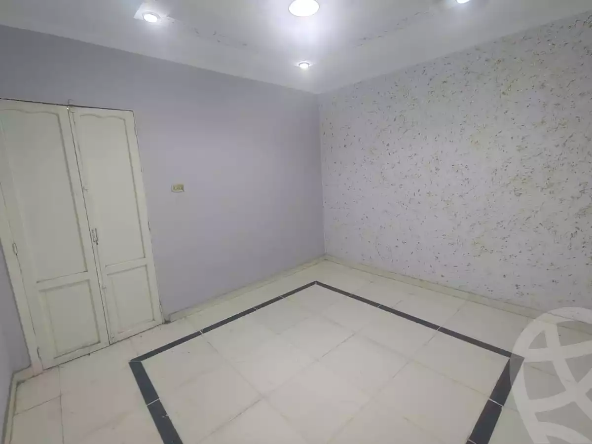 https://aqarmap.com.eg/en/listing/5980002-for-sale-qalyubia-shubra-el-khaima-shubra-el-khaima-city-ahmed-oraby-st