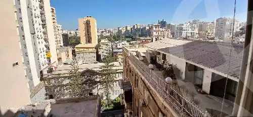 https://aqarmap.com.eg/en/listing/5980400-for-sale-alexandria-sporting-shr-bwr-s-yd