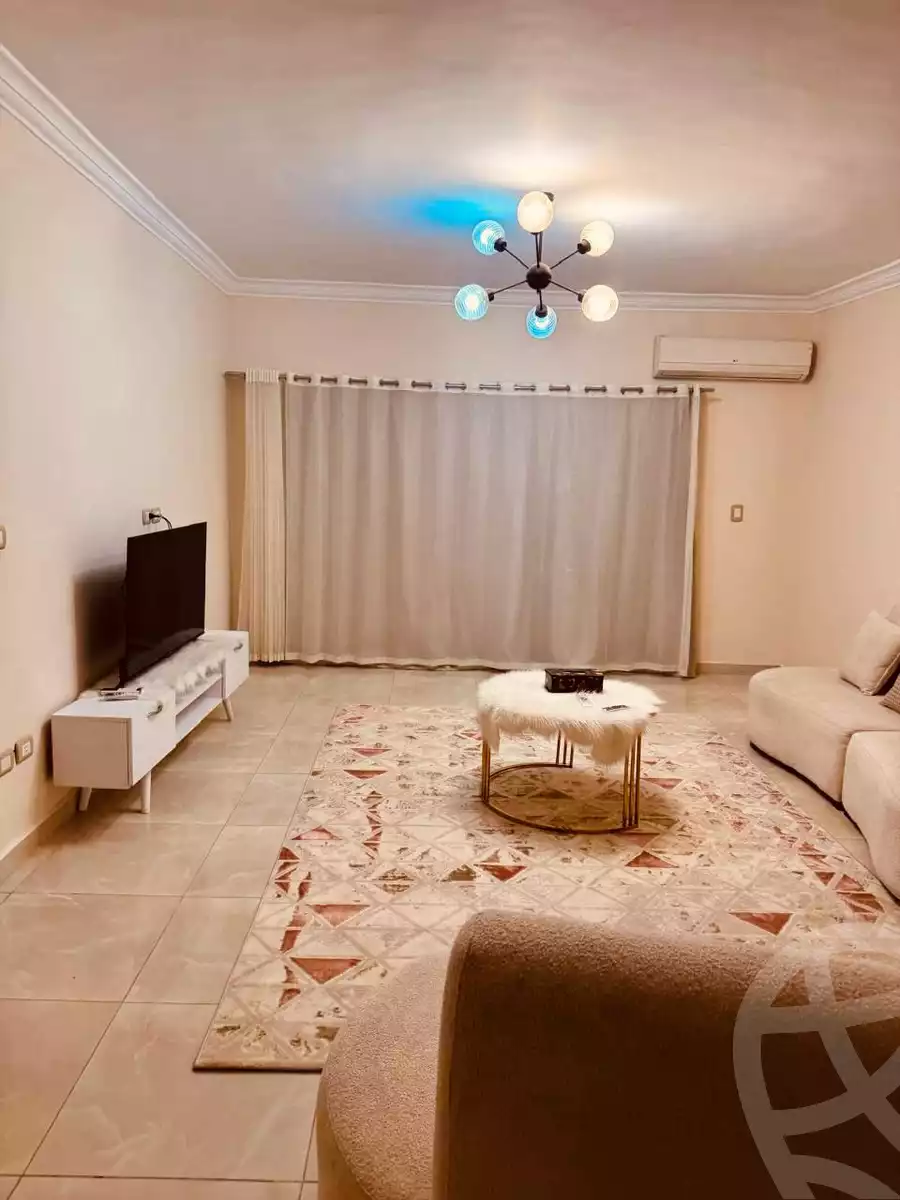 https://aqarmap.com.eg/en/listing/5980913-for-rent-cairo-el-sheikh-zayed-city-compounds-el-khamayel