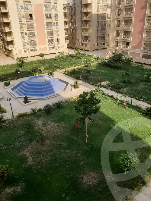 https://aqarmap.com.eg/en/listing/5981720-for-sale-cairo-new-cairo-compounds-zohour-life-compound-2