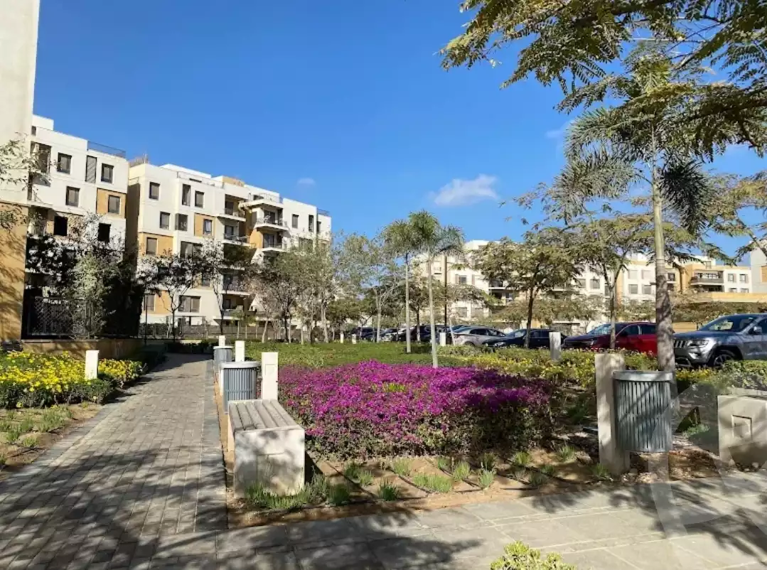 https://aqarmap.com.eg/en/listing/5983663-for-rent-cairo-new-cairo-compounds-eastown-eastown-parks