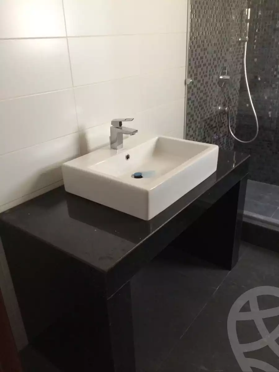 https://aqarmap.com.eg/en/listing/5984294-for-rent-cairo-6th-of-october-compounds-palm-hills-october