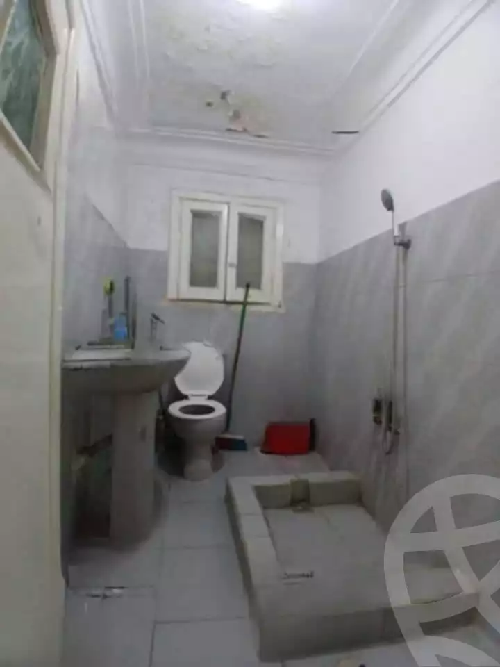 https://aqarmap.com.eg/en/listing/5984686-for-sale-alexandria-l-jmy-lbytsh-el-talkhawy-st