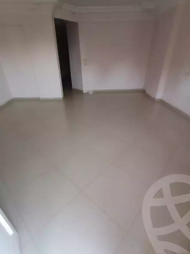 https://aqarmap.com.eg/ar/listing/5984858-for-rent-cairo-mokattam-el-hadabah-el-wosta