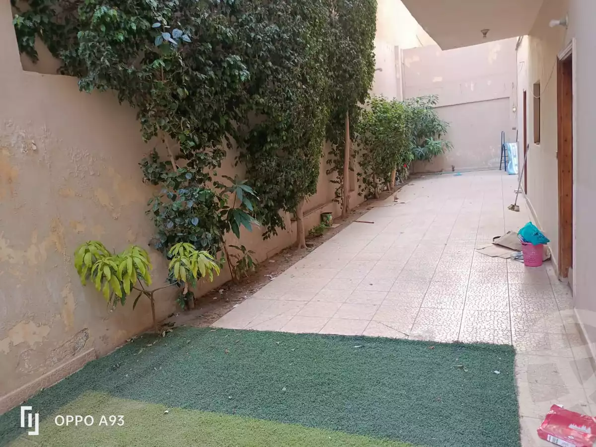 https://aqarmap.com.eg/ar/listing/5984876-for-rent-cairo-new-cairo-first-settlement-mhwr-mstfy-kml