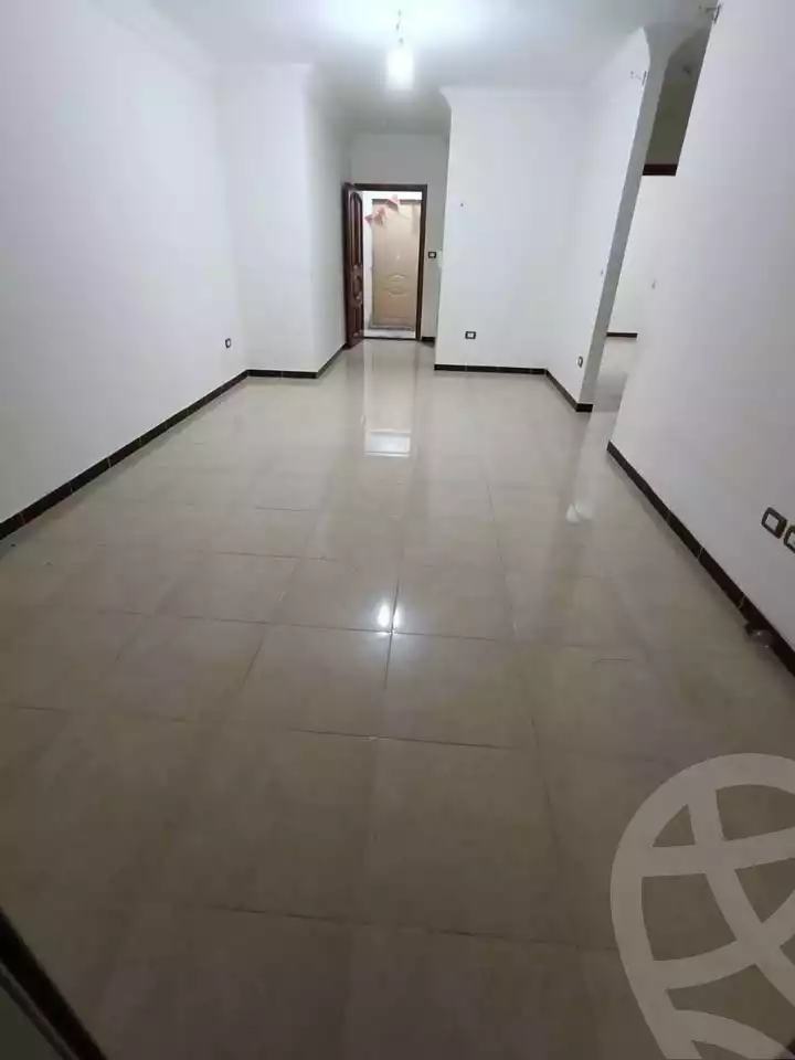https://aqarmap.com.eg/en/listing/5984901-for-rent-cairo-mokattam-el-hadabah-el-wosta