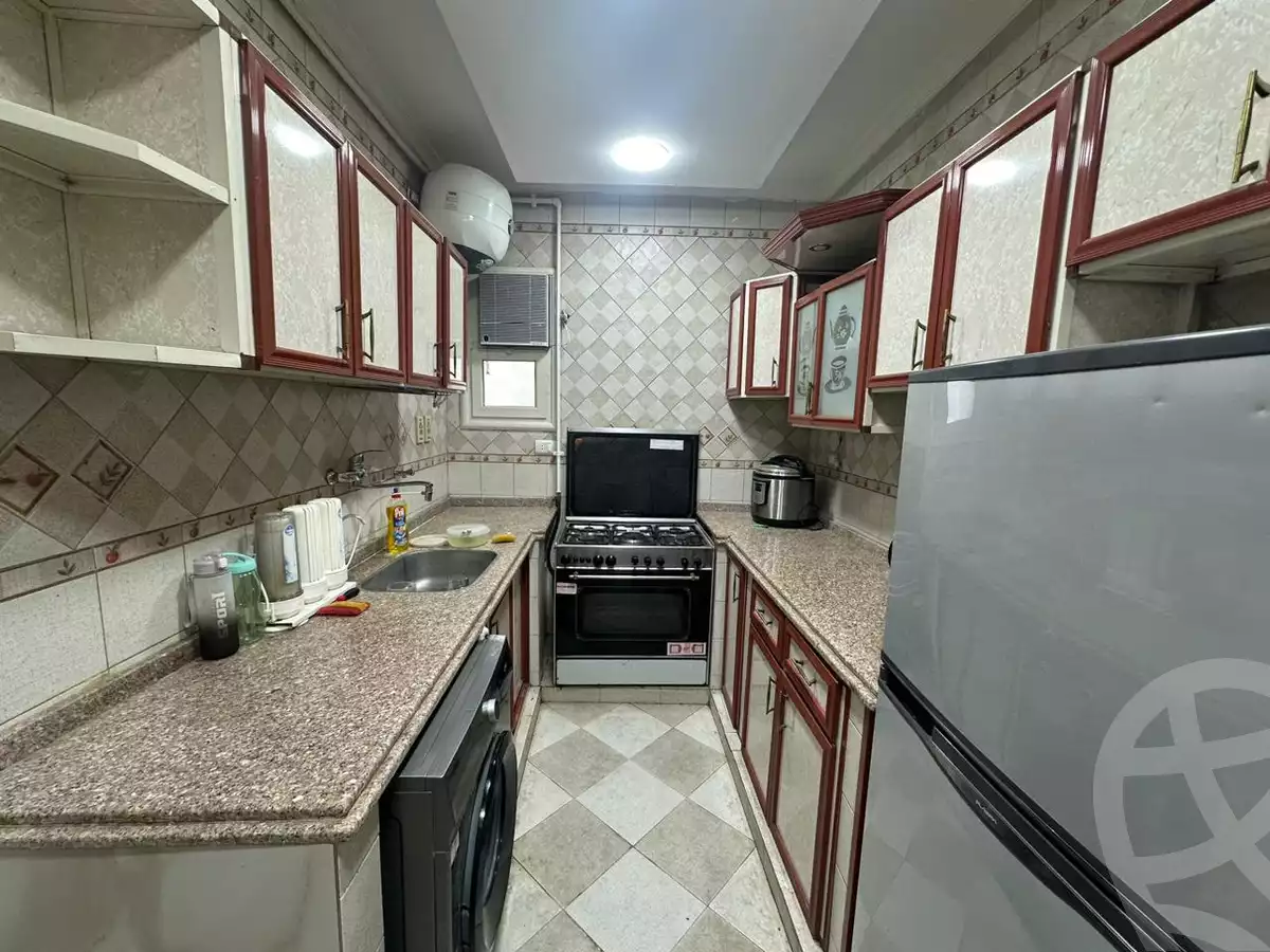 https://aqarmap.com.eg/en/listing/5984612-for-sale-cairo-el-maadi-tryq-msr-hlwn-lzr-y