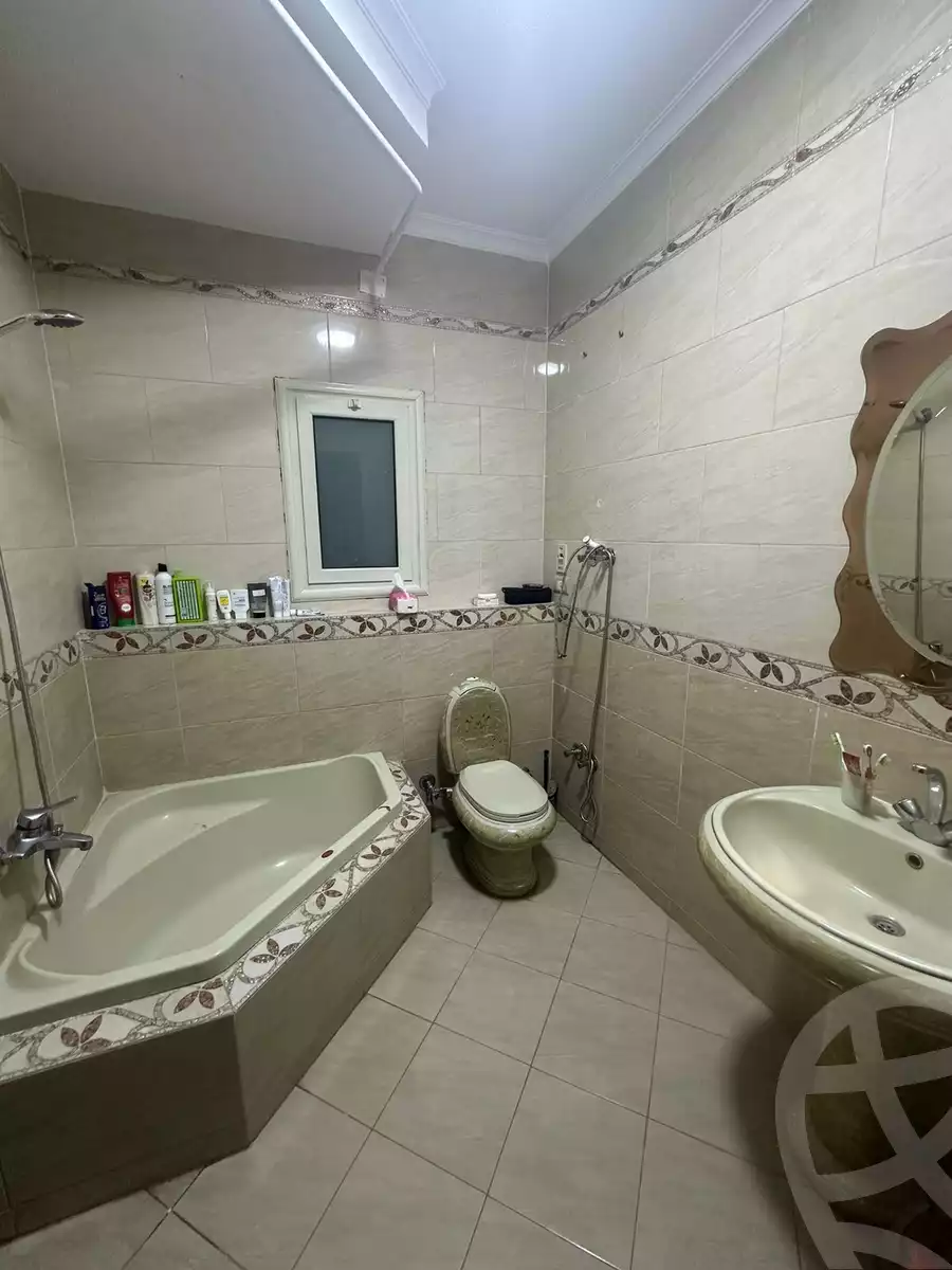 https://aqarmap.com.eg/en/listing/5984612-for-sale-cairo-el-maadi-tryq-msr-hlwn-lzr-y