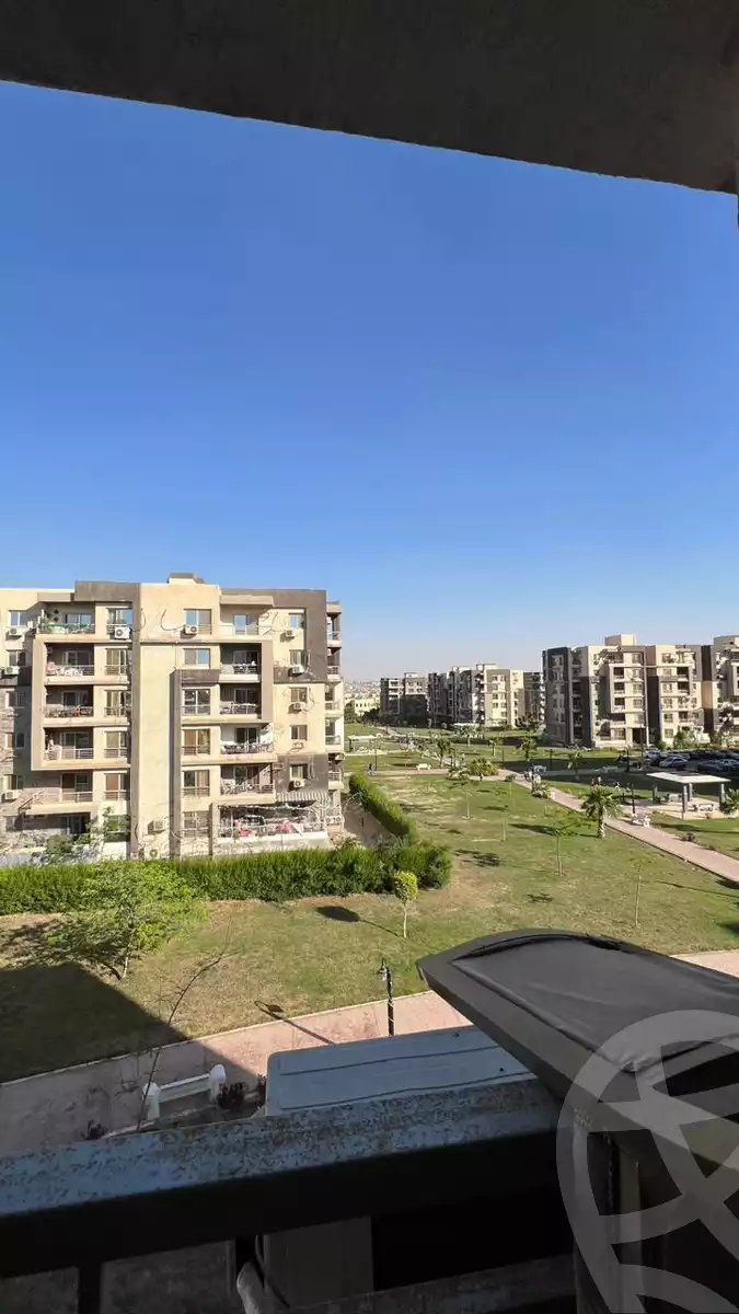 https://aqarmap.com.eg/en/listing/5985525-for-sale-cairo-el-sheikh-zayed-city-compounds-dr-msr